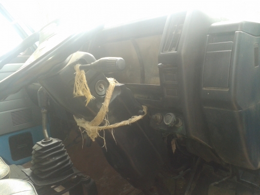 5ขาย 6 ล้อ ISUZU NKR 110 แรง( ดาวน์ 65000 บาทจัดแน้นทุกจังหวัด) รถห้างแท้ เกียร์สั้น พวงมาลัยพาวเวอร์ เครื่องแห้ง แรง ดี ไม่มีไอ แซสซีสวย ภาษีเต็ม พร้อมโอน พร้อมใช้งานสุดๆ......... 5ขาย 6 ล้อ ISUZU NKR 110 แรง( ดาวน์ 65000 บาทจัดแน้นทุกจังหวัด) รถห้างแท้ เกียร์สั้น พวงมาลัยพาวเวอร์ เครื่องแห้ง แรง ดี ไม่มีไอ แซสซีสวย ภาษีเต็ม พร้อมโอน พร้อมใช้งานสุดๆ.........