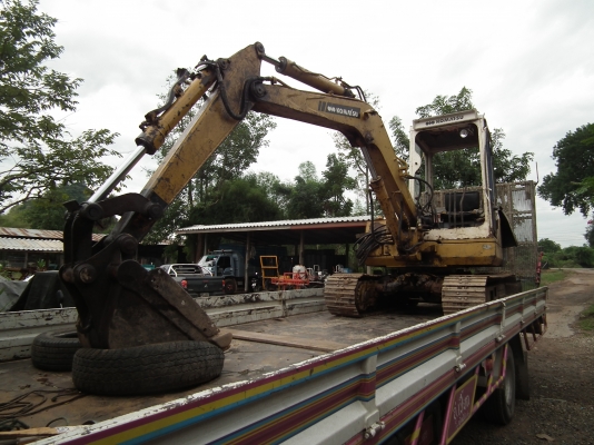 รถแบคโฮ