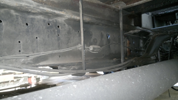 ขายด่วน หกล้อติดเครน 3 ตัน