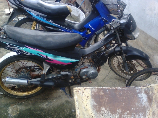 ขาย ซูซูกิ สแมช ดิสก์เบรค รถปี 2006 ราคา 6,500 บาท  มีทะเบียน