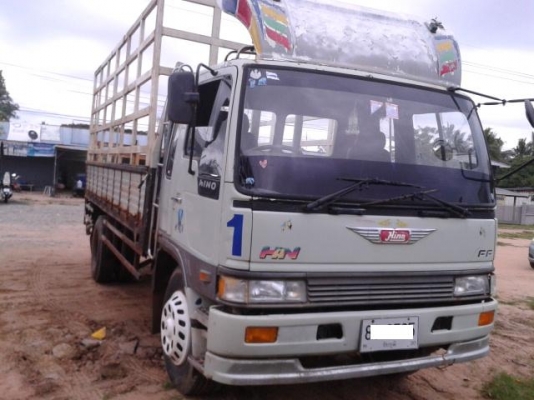 ขายหกล้อ Hino FF3H 195 แรง กระบะคอกยาว 5.5 m พร้อมใช้ โทร 088-4501277