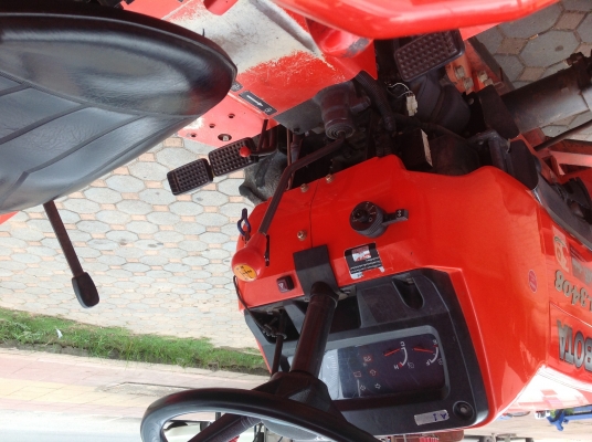 อุปกรณ์2ชิ้น คือ ใบดันหน้าและโรตารี่หรือจอบหมุน. สภาพดีมาก ๆๆๆ. เดิม อุปกรณ์2ชิ้น คือ ใบดันหน้าและโรตารี่หรือจอบหมุน. สภาพดีมาก ๆๆๆ. เดิม