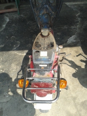 ชาลี  ขับได้