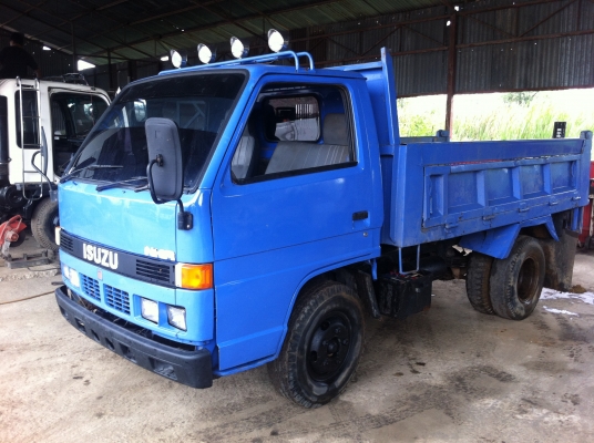 ขายหกล้อดั๊ม ISUZU NKR 110 แรง รถห้าง เอกครบ เครื่อง เกียร์ ช่วงล่าง แชสซีสวยมาก แอร์เย็น ดั๊มไม่ผุ พร้อมใช้งานนัก ยิงทราย พ่นสีให้ใหม่ทังคัน ...........ติดต่อ 091-5589949 ............. ขายหกล้อดั๊ม ISUZU NKR 110 แรง รถห้าง เอกครบ เครื่อง เกียร์ ช่วงล่าง แชสซีสวยมาก แอร์เย็น ดั๊มไม่ผุ พร้อมใช้งานนัก ยิงทราย พ่นสีให้ใหม่ทังคัน ...........ติดต่อ 091-5589949 .............