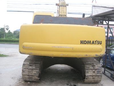 ขาย Komatsu PC 200-6 ซีเรียล 8000 กว่า เอกสารเล่มทะเบียน ไฟ้ฟ้าครบแอร์เย็น โทร 088-4501277
