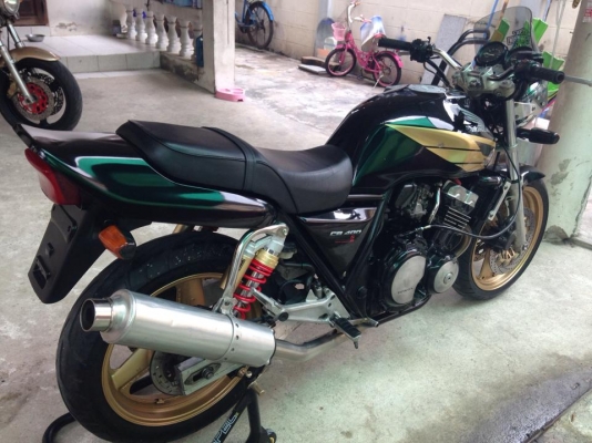 CB 400 ปี93 พร้อมออกทริปหน้านหนาวเลยครับ CB 400 ปี93 พร้อมออกทริปหน้านหนาวเลยครับ