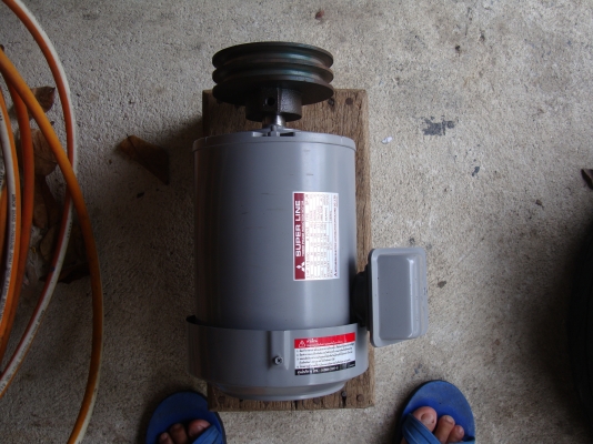 ขายมอเตอร์มิตซูบิชิ 2 HP ไฟ 360 V