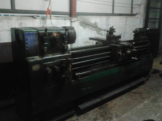 ขายเครื่องกลึง 9 ฟุต TAKISAWA 160.000 บาทนิ้วมิลไม่ต้องเปียน