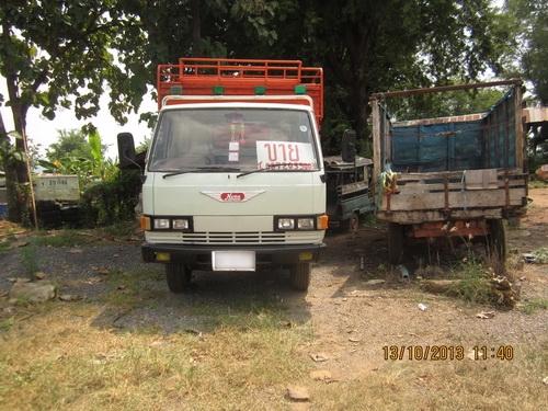 ขายHino km777 เครื่อง117 มีสโลว์กลาง เฟืองท้ายF