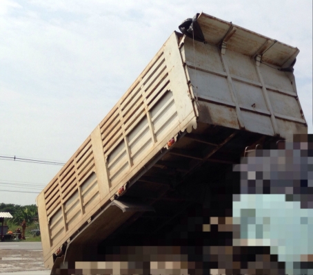 ขายกระบะพร้อมกระบอกดั๊ม เพิ่มเติมโทร089 8308118,0890808114