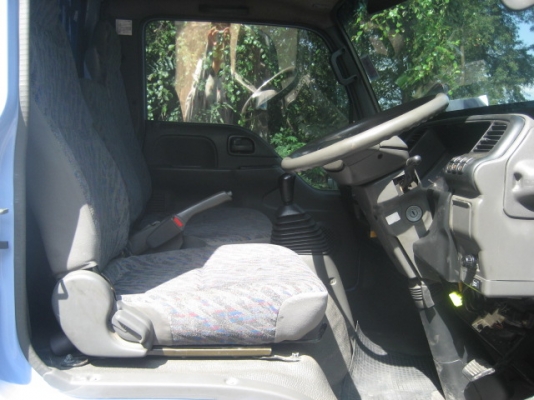 ขายรถบรรทุก 6 ล้อยี่ห้อ ISUZU สภาพดี