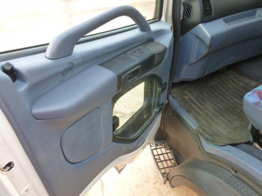 แสงฟ้าเต้นรถ////ขายหัวเก๋งเก่าญี่ปุ่น HINO-MEGA มีแค๊ป สภาพสวย