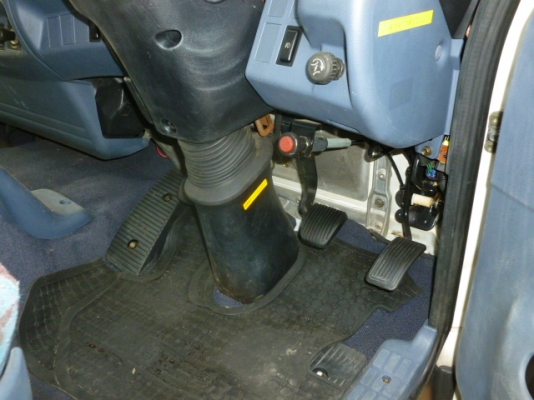 แสงฟ้าเต้นรถ////ขายหัวเก๋งเก่าญี่ปุ่น HINO-MEGA มีแค๊ป สภาพสวย