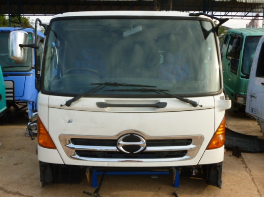 แสงฟ้าเต้นรถ////ขายหัวเก๋งเก่าญี่ปุ่น HINO-MEGA มีแค๊ป สภาพสวย