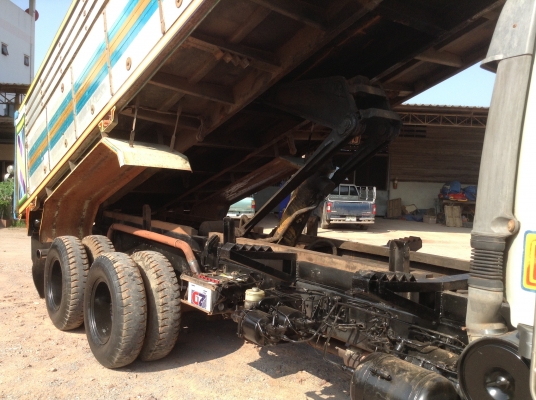 HINO สิบล้อ 2 เพลาดัมพ์ ปี 38