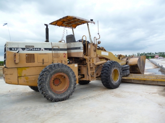 ขายด่วนรถตัก PAYLODER 520 ขายด่วนรถตัก PAYLODER 520