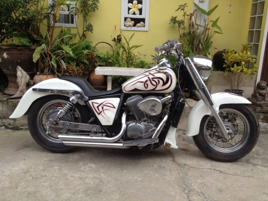ขายด่วน honda steed 400 inv ของแต่งเพียบ ราคา 47000 สนใจติดต่อ 0816545052 เอ รถอยู่นนทบุรี