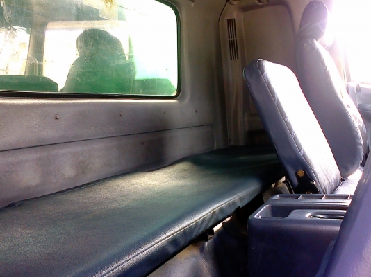 6 ล้อใหญ่ *ตู้ 10บาน* HINO *Euro.2* MEGA  FG1J 212 แรงม้า *ยาว 7.20 ม.* รถสวยเดิม+สวยจริง *รถห้างแท้*