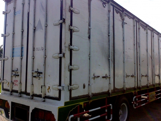 6 ล้อใหญ่ *ตู้ 10บาน* HINO *Euro.2* MEGA  FG1J 212 แรงม้า *ยาว 7.20 ม.* รถสวยเดิม+สวยจริง *รถห้างแท้*