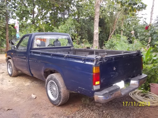 ขายรถกระบะตอนเดียว ทะเบียน 2557 พร้อมโอน