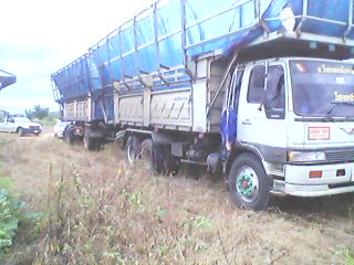 ขายรถบรรทุกพ่วง HINO 3H เครื่องเดิม เกียร์อีตั้น แม่กระบะสามมิตร ลูกกระบะเหล็ก 2 คาน