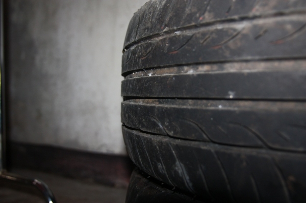 ยาง maxxis i-pro 195-15-50 ปี 11 ใช้น้อย 1 คู่