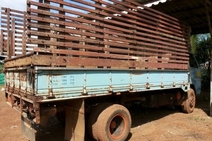 ISUZU NKR 110 HP 4BE1 ห้างแท้ กระบะเหล็กคอกไม้ความยาว 4.30 เมตรสภาพดีไม่มีผุกร่อน เครื่องแห้งแรงดีไม่เยิ้ม ภายในเก๋งคอนโซลครบพร้อม พวงมาลัยธรรมดา เกียร์ยาว ช่วงล่างคัชซีสวย ยาง 7.50 ขอบ 16 สภาพดี 70\% พร้อมบรรทุกพร้อมใช้งาน เอกสารทะเบียนครบพร้อม ราคาต่อรอง ISUZU NKR 110 HP 4BE1 ห้างแท้ กระบะเหล็กคอกไม้ความยาว 4.30 เมตรสภาพดีไม่มีผุกร่อน เครื่องแห้งแรงดีไม่เยิ้ม ภายในเก๋งคอนโซลครบพร้อม พวงมาลัยธรรมดา เกียร์ยาว ช่วงล่างคัชซีสวย ยาง 7.50 ขอบ 16 สภาพดี 70\% พร้อมบรรทุกพร้อมใช้งาน เอกสารทะเบียนครบพร้อม ราคาต่อรอง