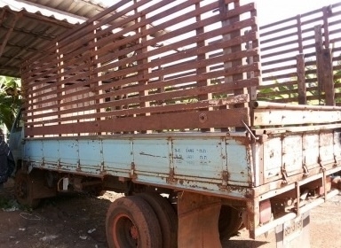 ISUZU NKR 110 HP 4BE1 ห้างแท้ กระบะเหล็กคอกไม้ความยาว 4.30 เมตรสภาพดีไม่มีผุกร่อน เครื่องแห้งแรงดีไม่เยิ้ม ภายในเก๋งคอนโซลครบพร้อม พวงมาลัยธรรมดา เกียร์ยาว ช่วงล่างคัชซีสวย ยาง 7.50 ขอบ 16 สภาพดี 70\% พร้อมบรรทุกพร้อมใช้งาน เอกสารทะเบียนครบพร้อม ราคาต่อรอง ISUZU NKR 110 HP 4BE1 ห้างแท้ กระบะเหล็กคอกไม้ความยาว 4.30 เมตรสภาพดีไม่มีผุกร่อน เครื่องแห้งแรงดีไม่เยิ้ม ภายในเก๋งคอนโซลครบพร้อม พวงมาลัยธรรมดา เกียร์ยาว ช่วงล่างคัชซีสวย ยาง 7.50 ขอบ 16 สภาพดี 70\% พร้อมบรรทุกพร้อมใช้งาน เอกสารทะเบียนครบพร้อม ราคาต่อรอง