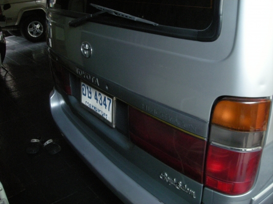 รถตู้ toyota เครื่องเจ ติดเเก๊ส 200.000 รถตู้ toyota เครื่องเจ ติดเเก๊ส 200.000