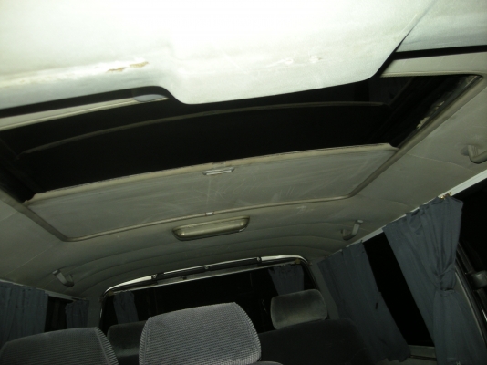 รถตู้ toyota เครื่องเจ ติดเเก๊ส 200.000 รถตู้ toyota เครื่องเจ ติดเเก๊ส 200.000