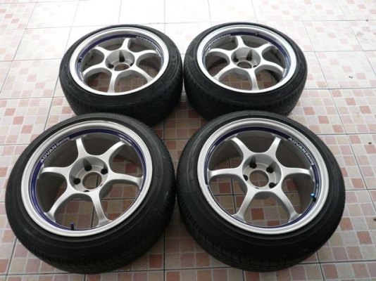 ขายล้อแท้ ADVAN RG 17" F 8.5 x R 9.5 สี SILVER