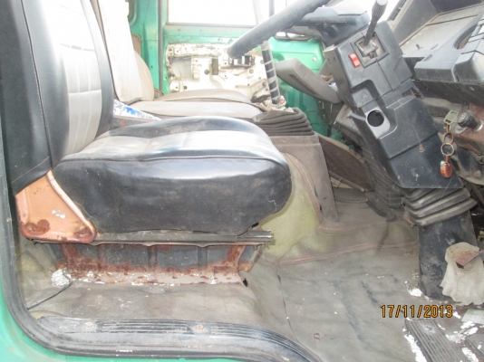 ISUZU-FTR-11LK-6BD1-6,50เมตร-รถห้าง-มี2คัน- ISUZU-FTR-11LK-6BD1-6,50เมตร-รถห้าง-มี2คัน-