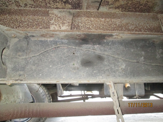 ISUZU-FTR-11LK-6BD1-6,50เมตร-รถห้าง-มี2คัน- ISUZU-FTR-11LK-6BD1-6,50เมตร-รถห้าง-มี2คัน-