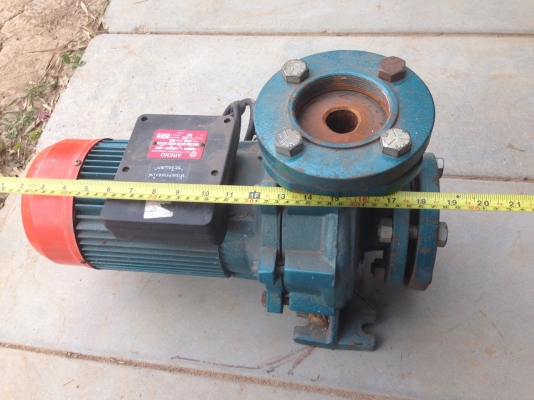 เครื่อง ปั้มน้ำ 3 แรง ไฟ 220 รับประกัน MADE IN ITALY