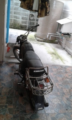 ขาย Kawasaki B1 แห้งๆเอาไปปั้นต่อราคา 6500 บาทครับ