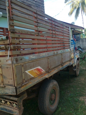 ขายรถอีแต๋น