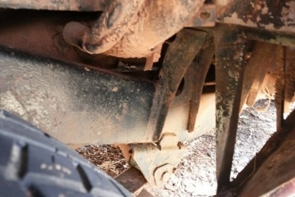 TOYOTA HILUX HERO 2.4D เครื่องแน่นแรงดี สีสันเดิมๆ ภายในเก๋งคอนโซลครบพร้อม พวงมาลัยธรรมดา ภายนอกกระบะไม่มีผุกร่อน ช่วงล่างคัชซีสวยไม่มีผุ ยางสภาพดี 4 เส้นประมาณ 70\% พร้อมใช้งาน เอกสารทะเบียนครบพร้อมโอน ราคาต่อรองได้ครับ