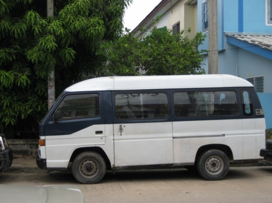 ISUZU BUDDY ปี94 สภาพสวยเดิมๆ เครื่อง ช่วงล่างดีมาก แอร์เย็น หน้าหลัง มีกระจกกั้นห้องคนขับ เบาะ3แถว ภายในสวยมาก เอกสารครบพร้อมโอน ISUZU BUDDY ปี94 สภาพสวยเดิมๆ เครื่อง ช่วงล่างดีมาก แอร์เย็น หน้าหลัง มีกระจกกั้นห้องคนขับ เบาะ3แถว ภายในสวยมาก เอกสารครบพร้อมโอน