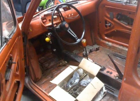 ขายซาก FIAT 500L ขายซาก FIAT 500L