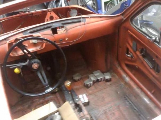 ขายซาก FIAT 500L ขายซาก FIAT 500L