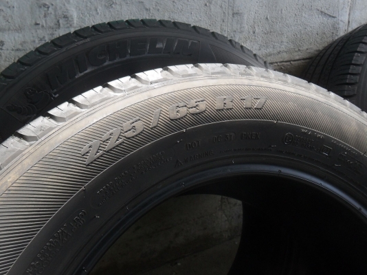 ยาง MICHELIN 225/65R17 ปี10 สวยๆ 4 เส้น ราคา 2700 บาท