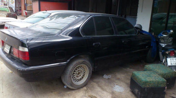 BMW E34 บิ๊กโนส