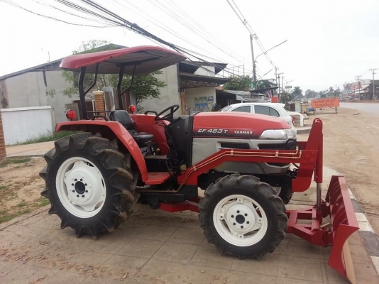 ยันร์ม่า EF453T 4 WD 2 เพลา พร้อมใบมีดดันหน้า ทำงาน 892 ชั่วโมง