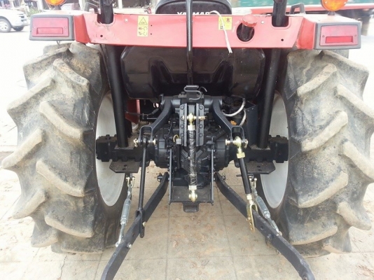 ยันร์ม่า EF453T 4 WD 2 เพลา พร้อมใบมีดดันหน้า ทำงาน 892 ชั่วโมง