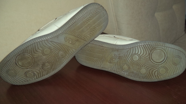 รองเท้า FILA SHOES size 8 รองเท้า FILA SHOES size 8