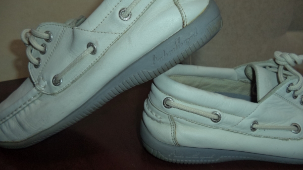 รองเท้า FILA SHOES size 8 รองเท้า FILA SHOES size 8