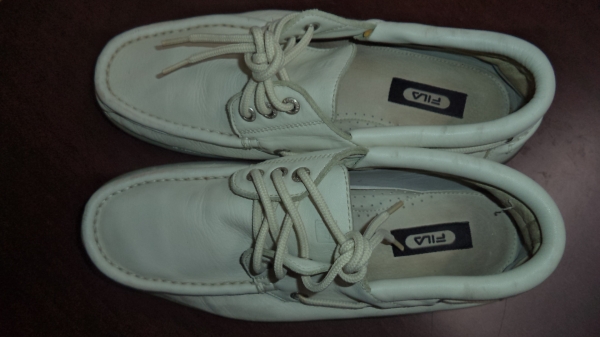 รองเท้า FILA SHOES    size 8