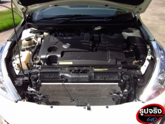 TEANA 2.5 XV ปี 2010 ติด LPG สีขาว