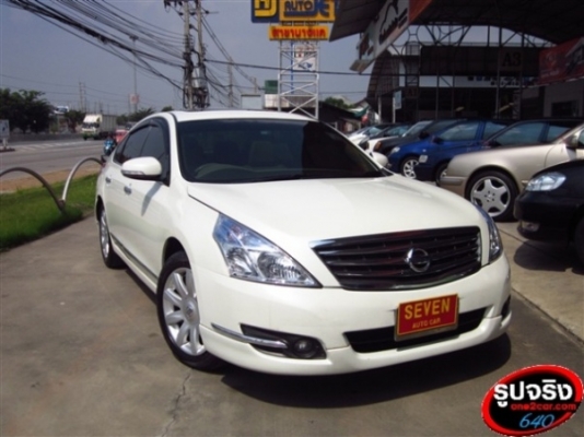 TEANA 2.5 XV ปี 2010 ติด LPG สีขาว