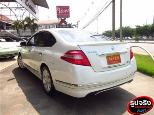 TEANA 2.5 XV ปี 2010 ติด LPG สีขาว